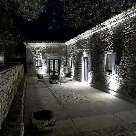 Torri E Merli Boutique Hotel