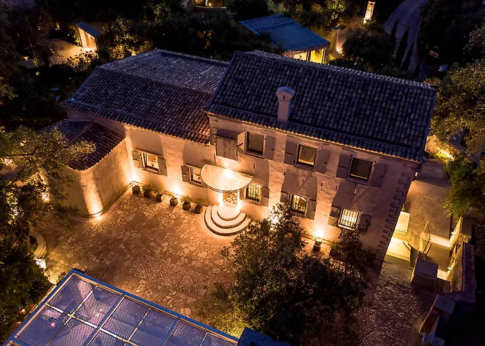 Torri E Merli Boutique 호텔