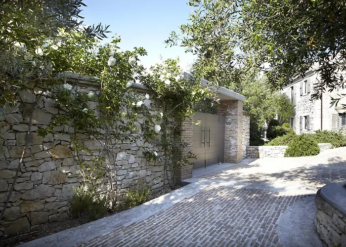 Torri E Merli Boutique 호텔 락카