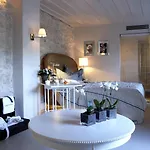 Torri E Merli Boutique 5* Lakka (Paxos)
