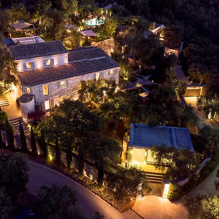 Torri E Merli Boutique