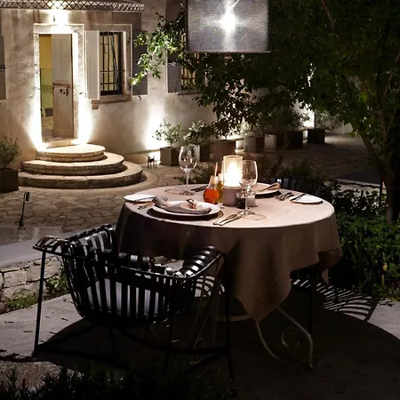 Hotel Torri E Merli Boutique Lákka