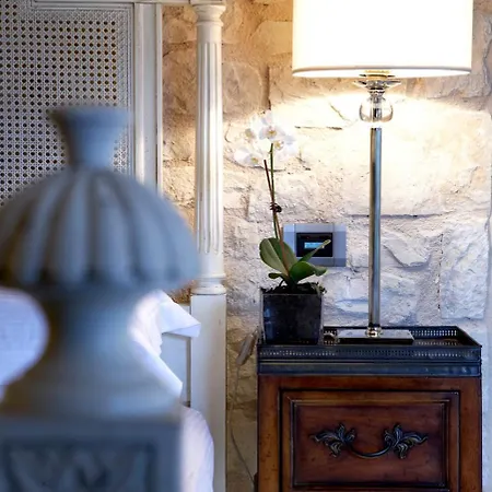 Torri E Merli Boutique 5*