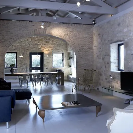 Torri E Merli Boutique Hotel