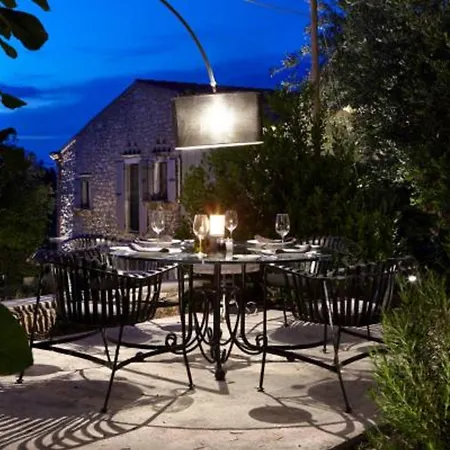 Torri E Merli Boutique Hotel Lakka (Paxos)