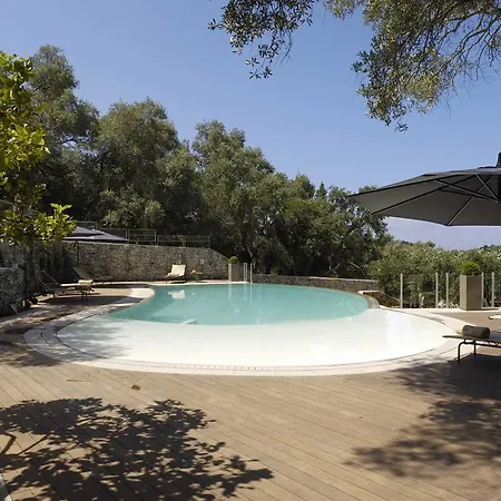 Torri E Merli Boutique 4*